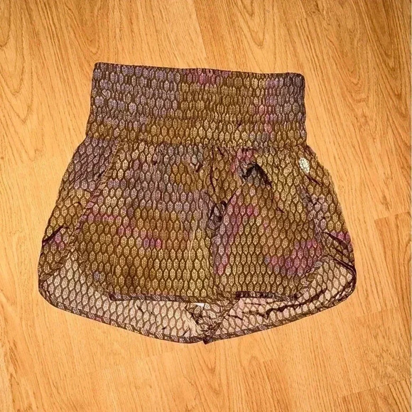 Free People Movement - The  Way Home Shorts - Picture 1 of 3